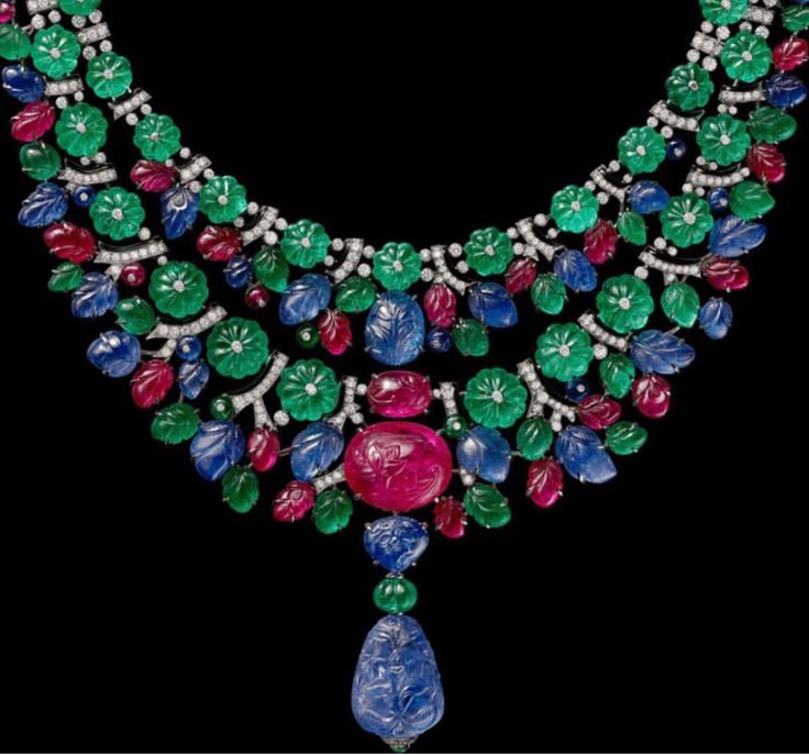 Les bijoux Tutti Frutti de Cartier : Quand l’Orient rencontre l’Occident